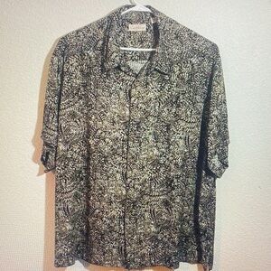 Caribbean Black and White Casual Button Down Shirt